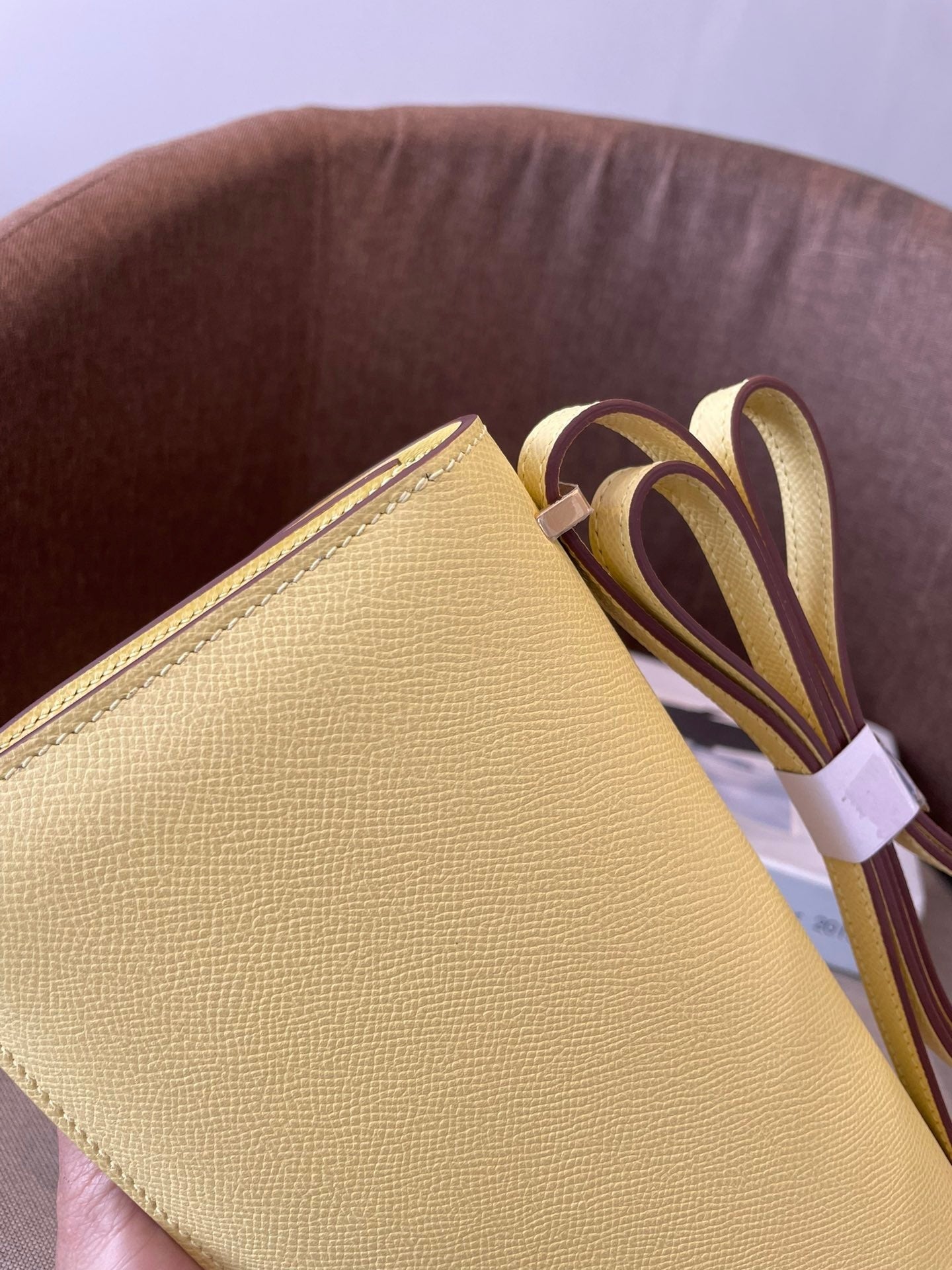 PASTEL YELLOW STRUCTURED CROSSBODY BAG