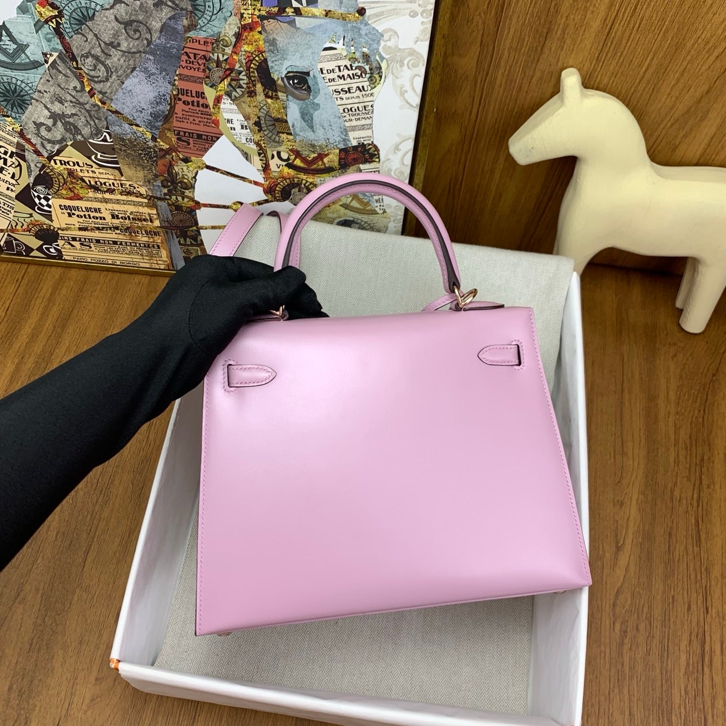 LUXURY BLUSH PINK LEATHER TOP HANDLE MINI HANDBAG WITH GOLD HARDWARE