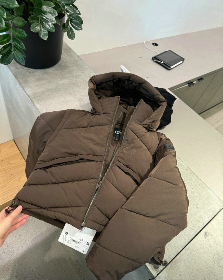 CROPPED HOODED PUFFER JACKET WITH ZIP FRONT