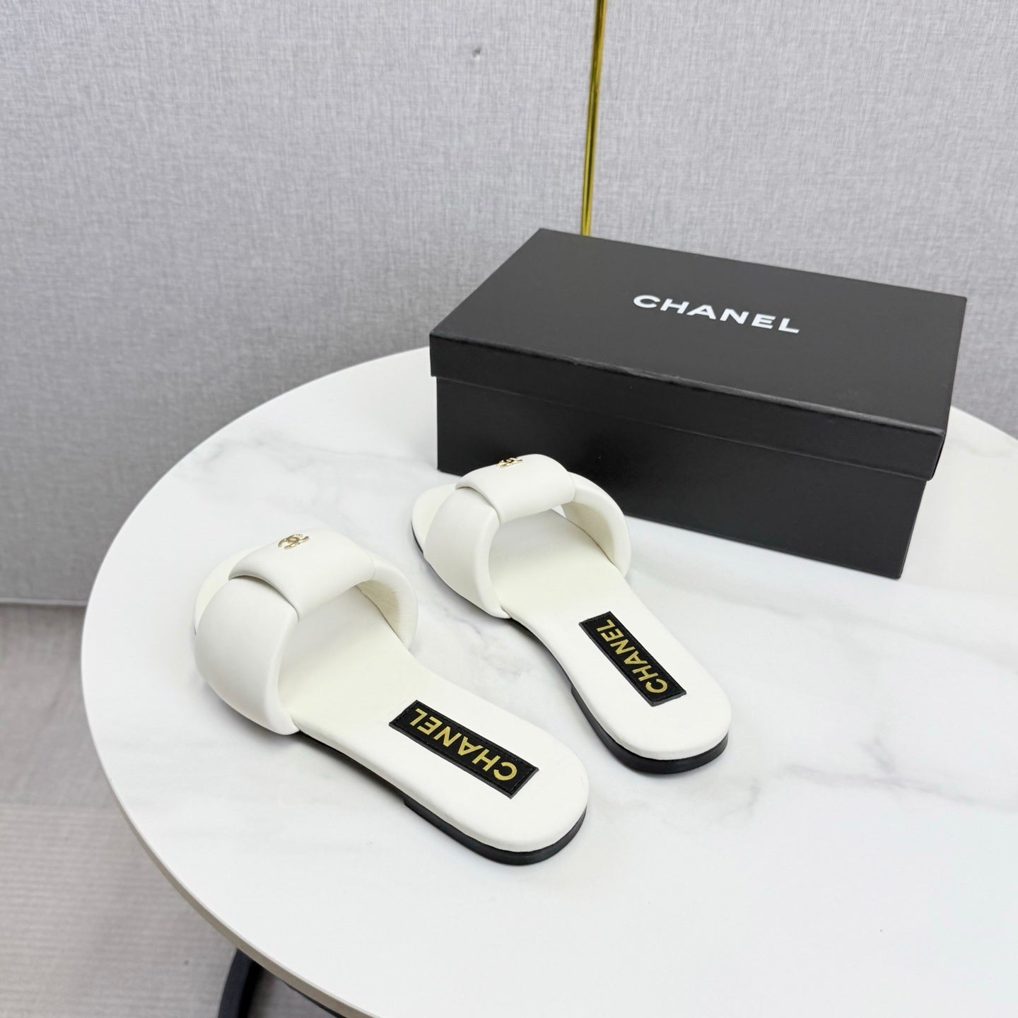 WHITE CASUAL SLIDE SANDALS