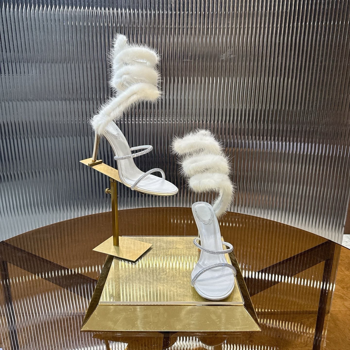 IVORY FUR SPIRAL HEELS