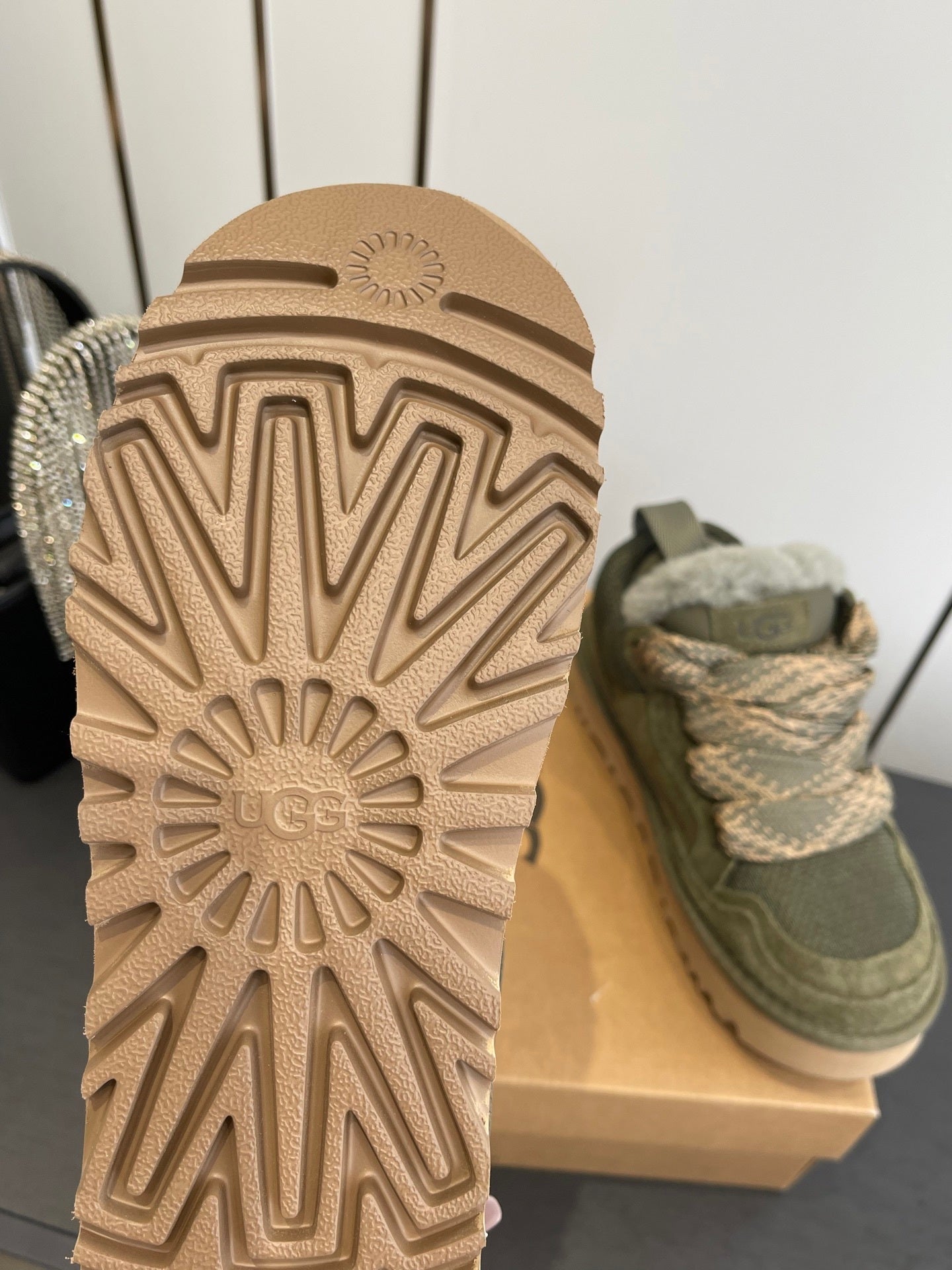 URBAN PLATFORM SNEAKERS