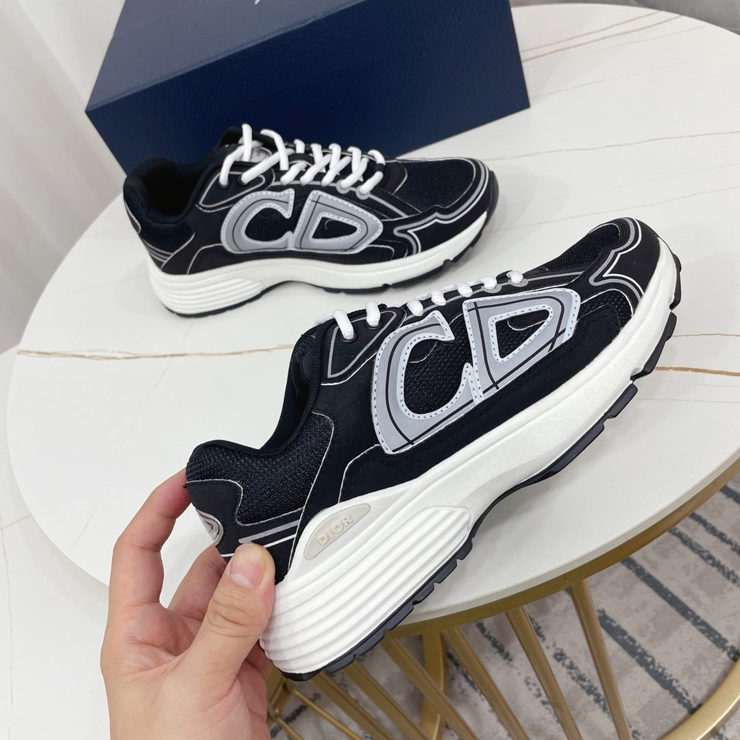 LOGO PANEL SPORT RUNNER SNEAKERS