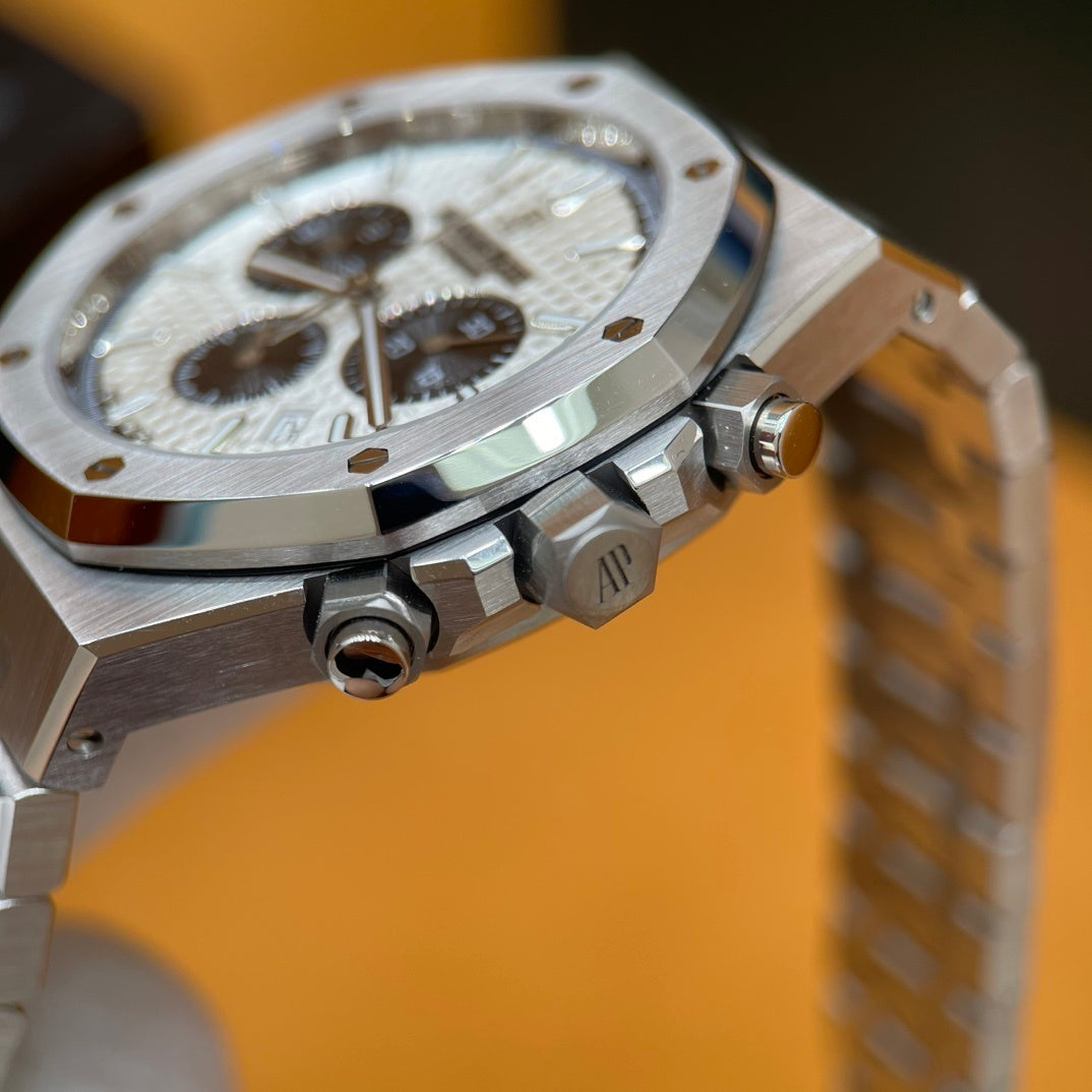PREMIUM STEEL CHRONOGRAPH WATCH