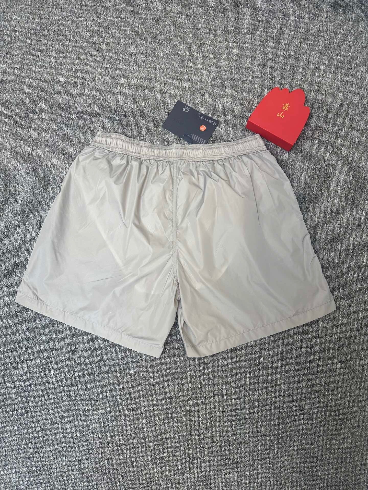 MINIMAL SWIM SHORTS – LIGHT GREY