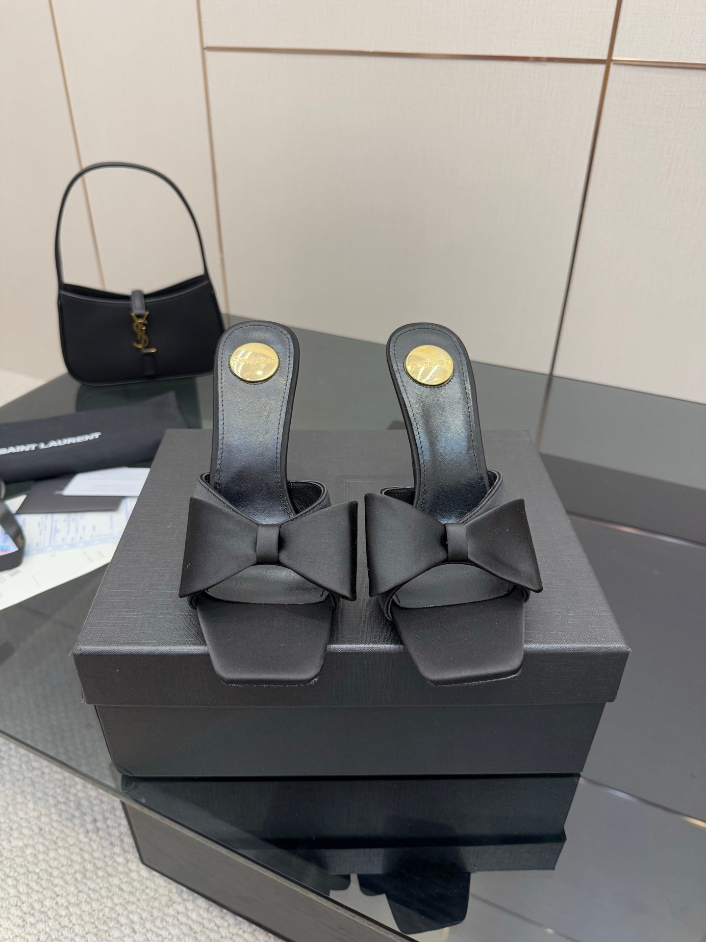 BLACK BOW DETAIL MULE HEELS