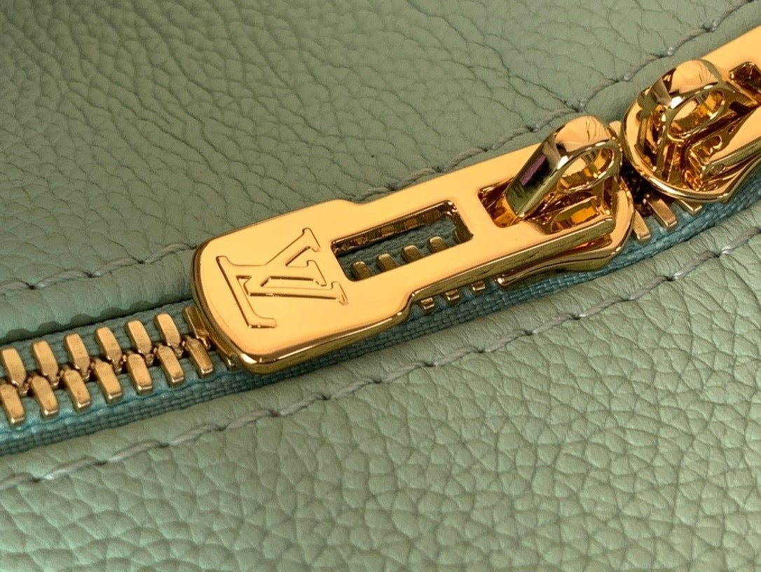 SOFT CYLINDER CROSSBODY BAG