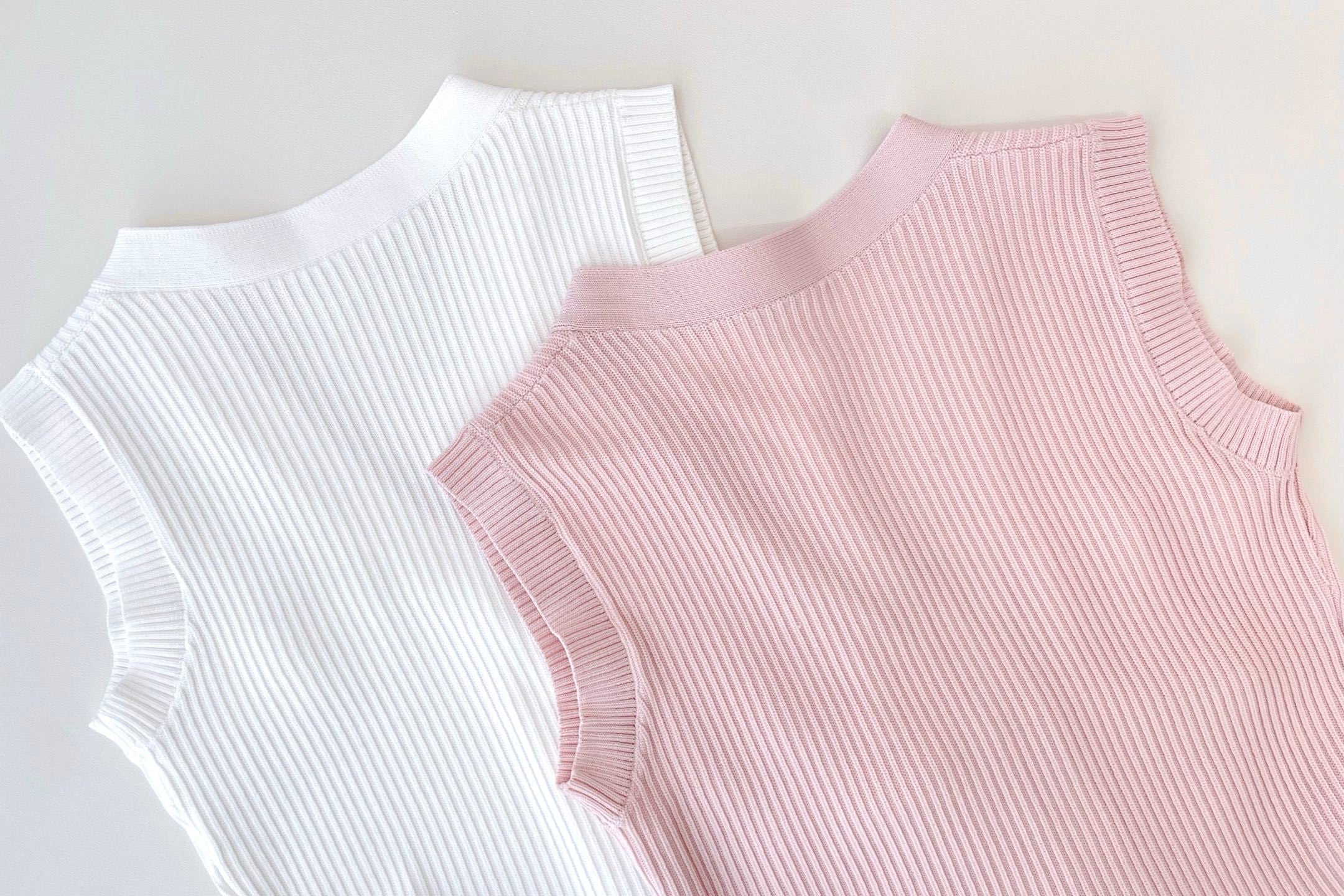 RIBBED PEPLUM KNIT TOP – BUTTON DETAIL