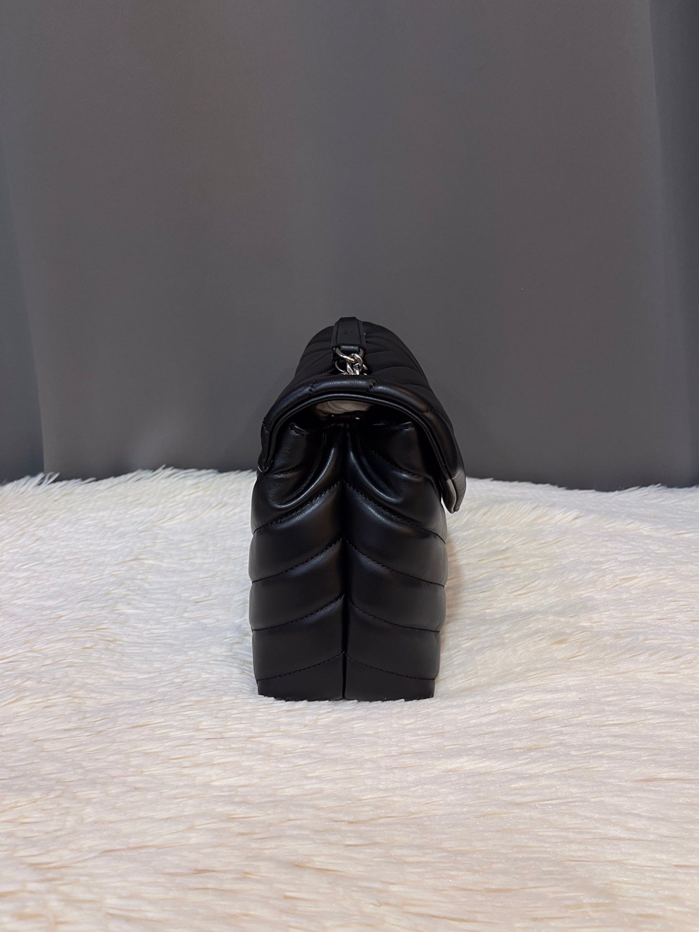 QUILTED FLAP SHOULDER BAG