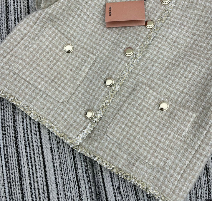 ELEGANT TWEED BUTTON