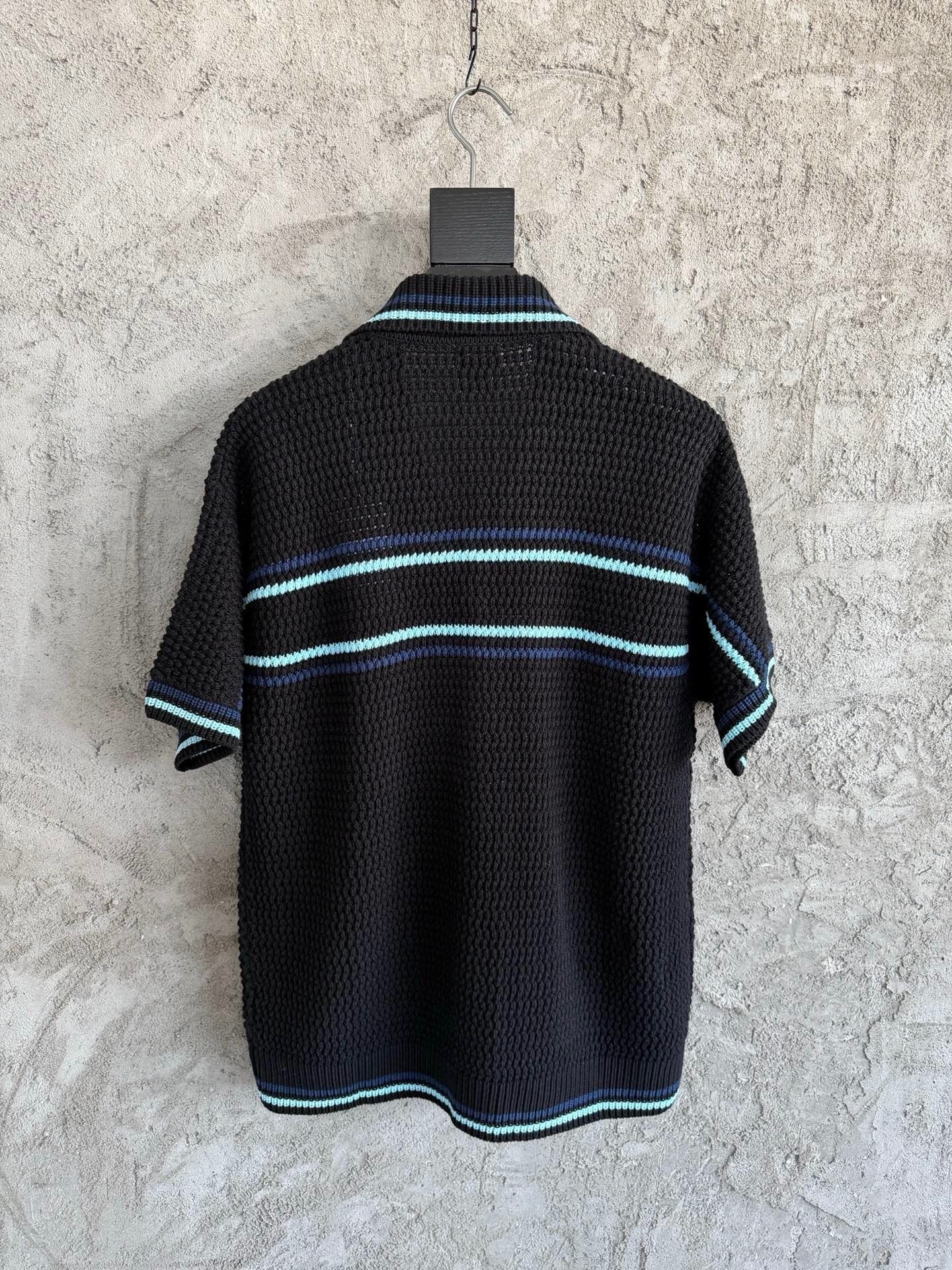 STRIPED TEXTURED KNIT SHORT SET