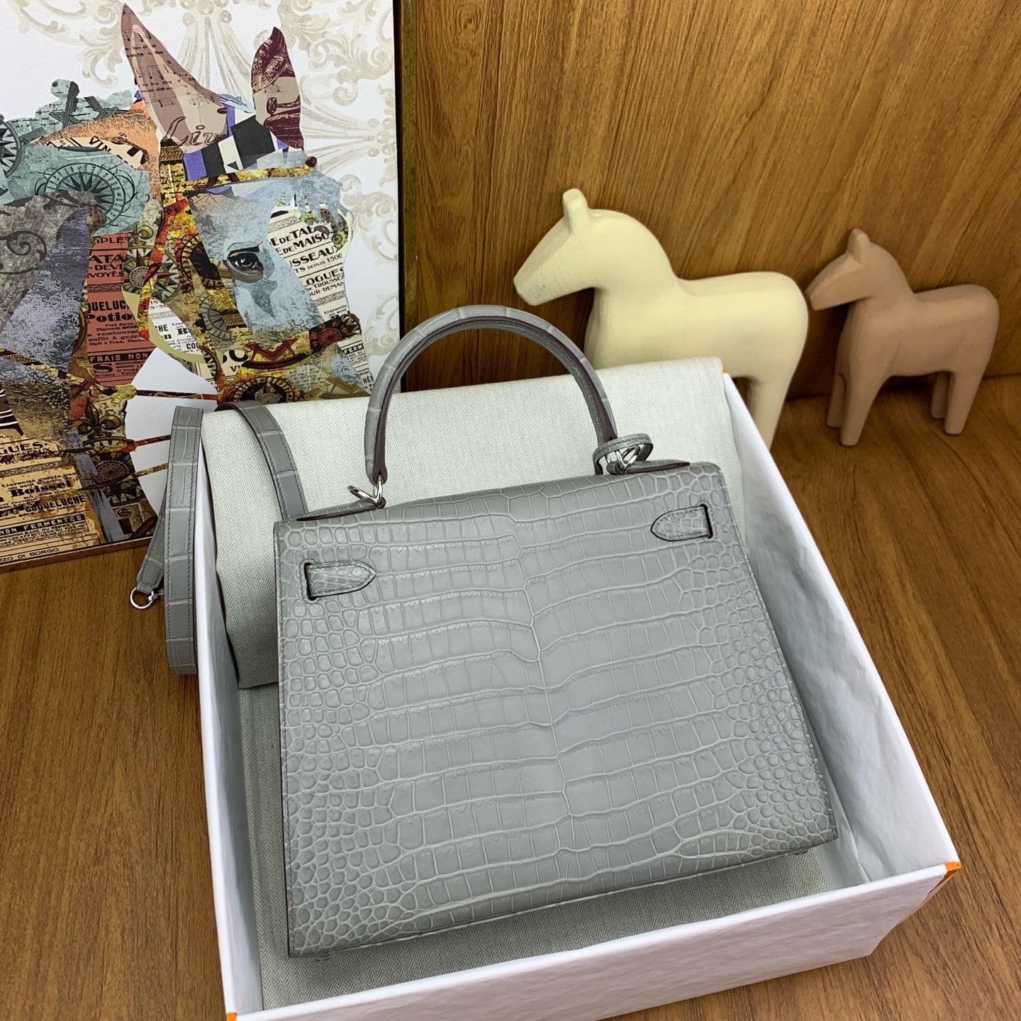 LUXURY GREY CROCODILE EMBOSSED LEATHER TOP HANDLE BAG