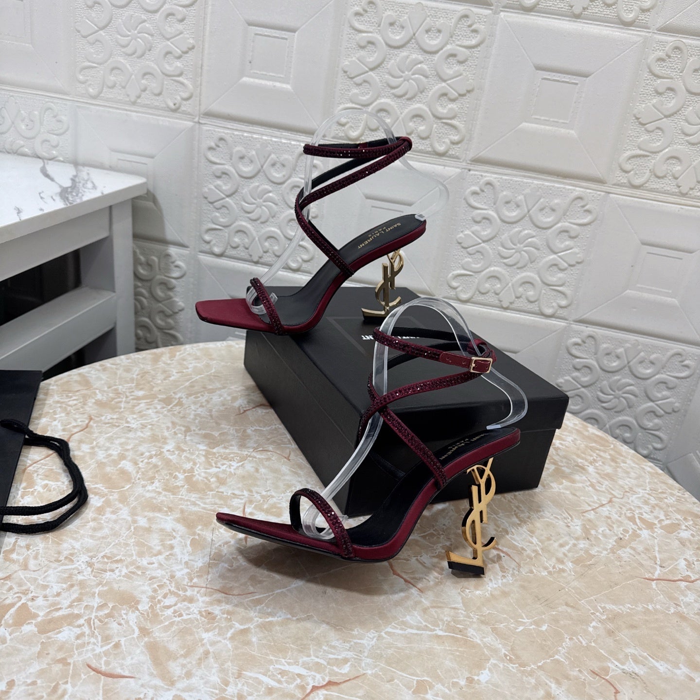 LUXURY STRAPPY HEEL SANDALS