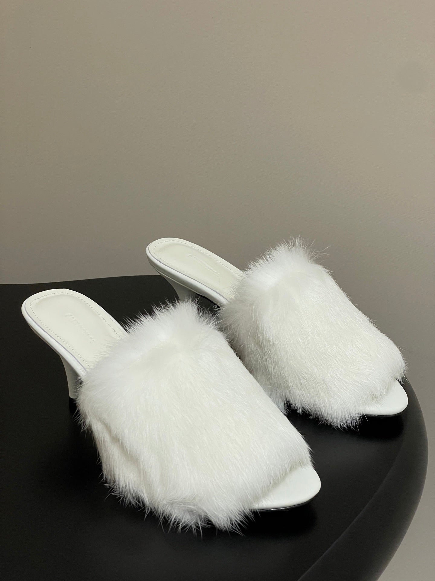 WHITE FUR STRAP MULE HEELS