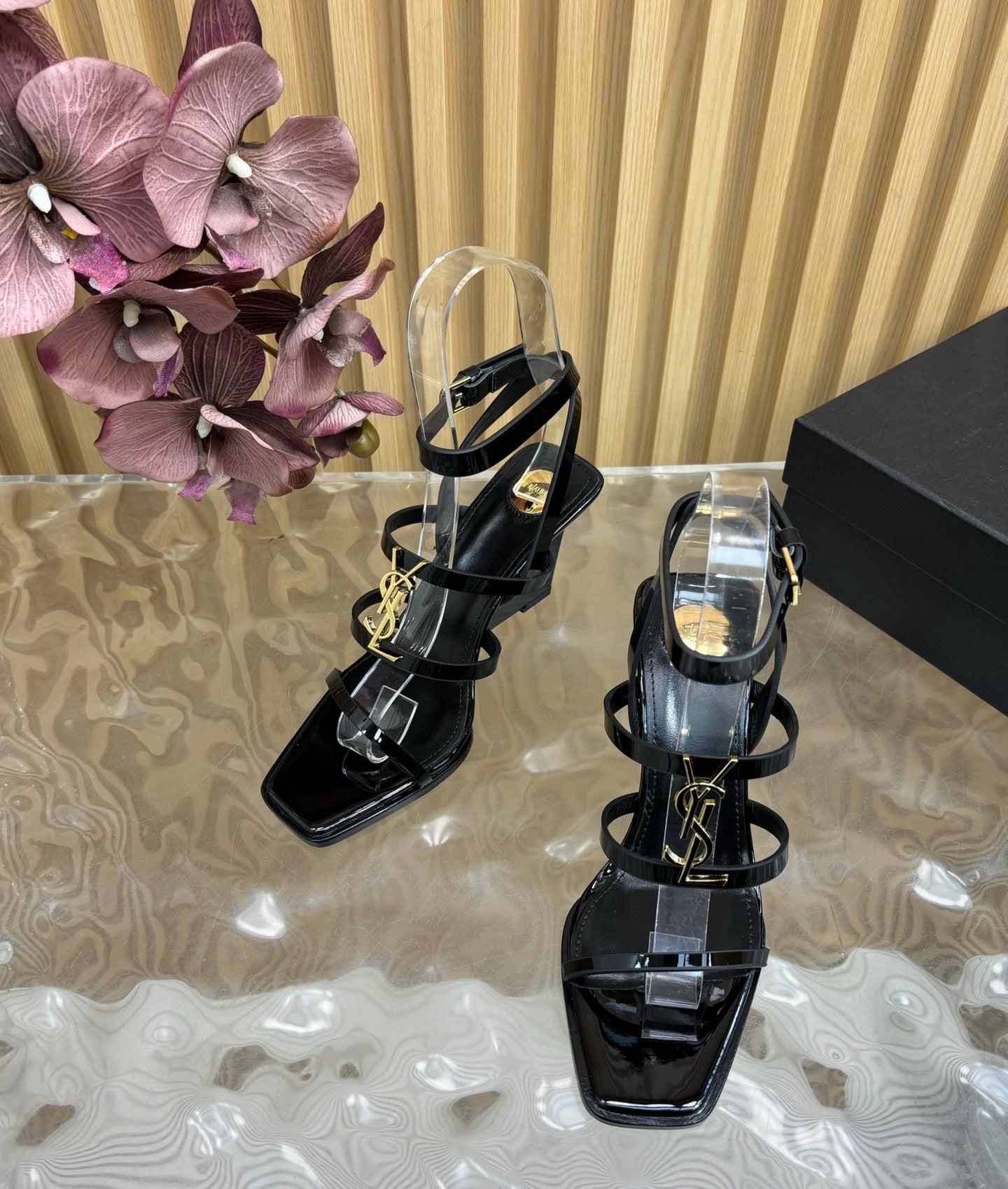 BLACK MULTI-STRAP HIGH HEEL SANDALS WITH GOLD LOGO DETAIL