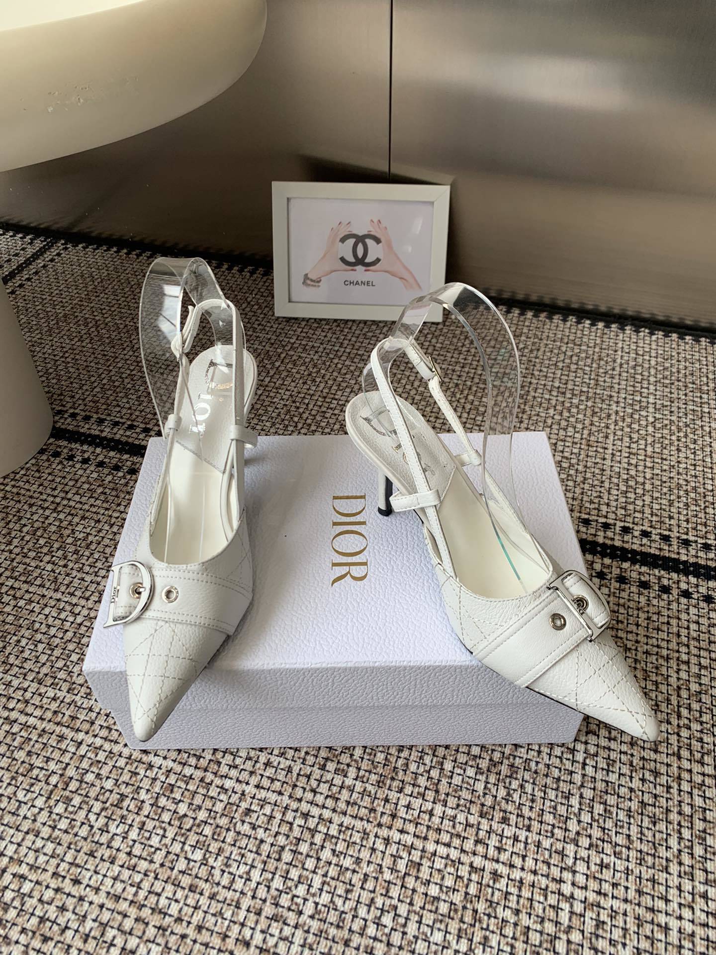 WHITE BUCKLE POINTED SLINGBACK HEELS