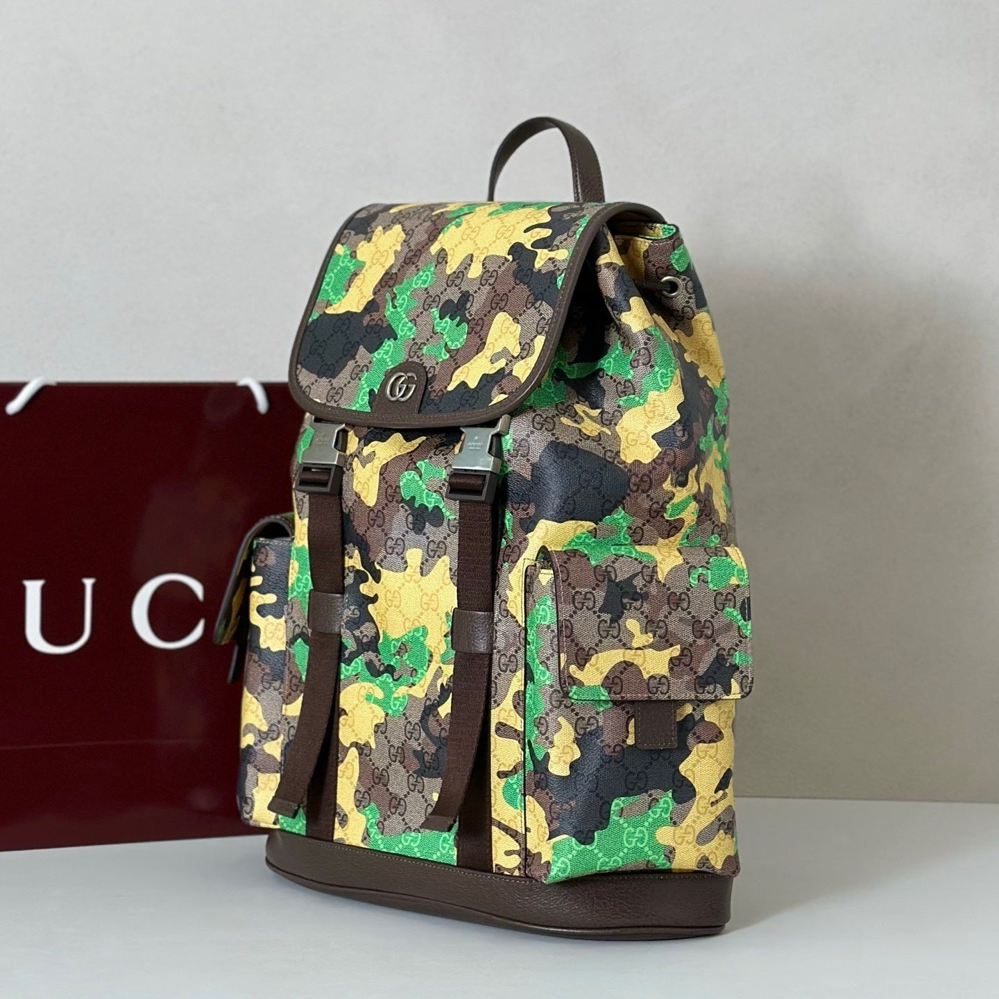 CAMOUFLAGE CANVAS BACKPACK