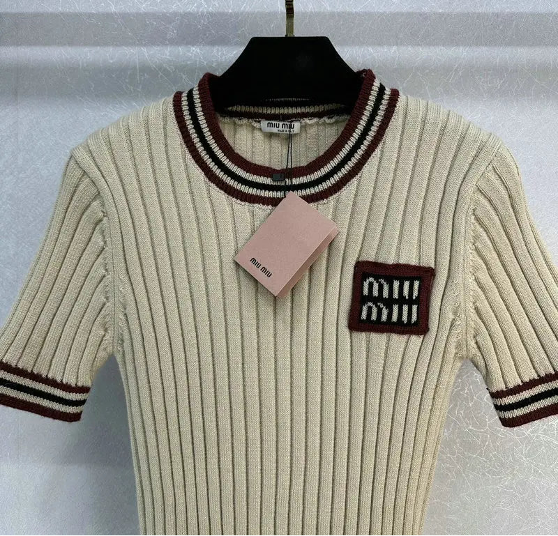 RIBBED LOGO CONTRAST TRIM KNIT TOP