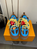 COLORBLOCK PERFORMANCE SNEAKERS WITH OVERSIZED LACES