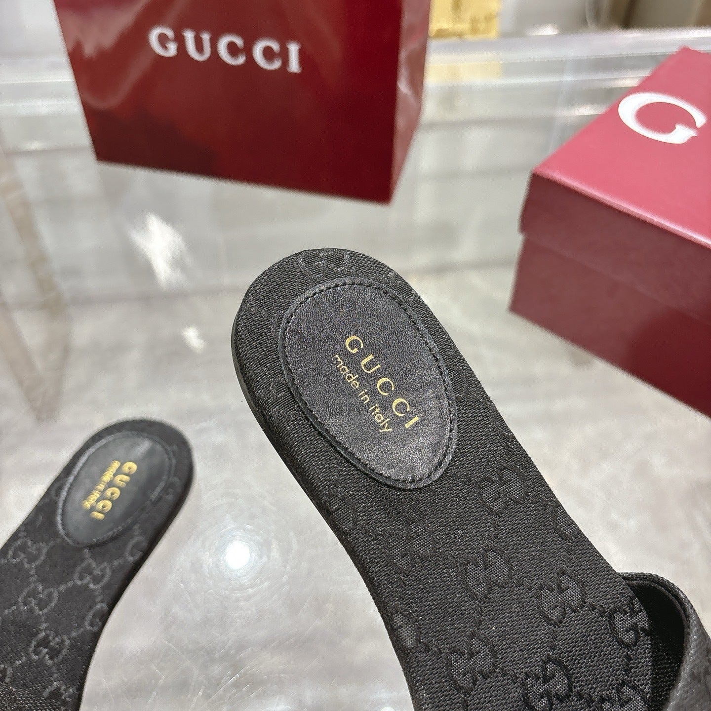 BLACK MONOGRAM METAL DETAIL SLIDE SANDALS