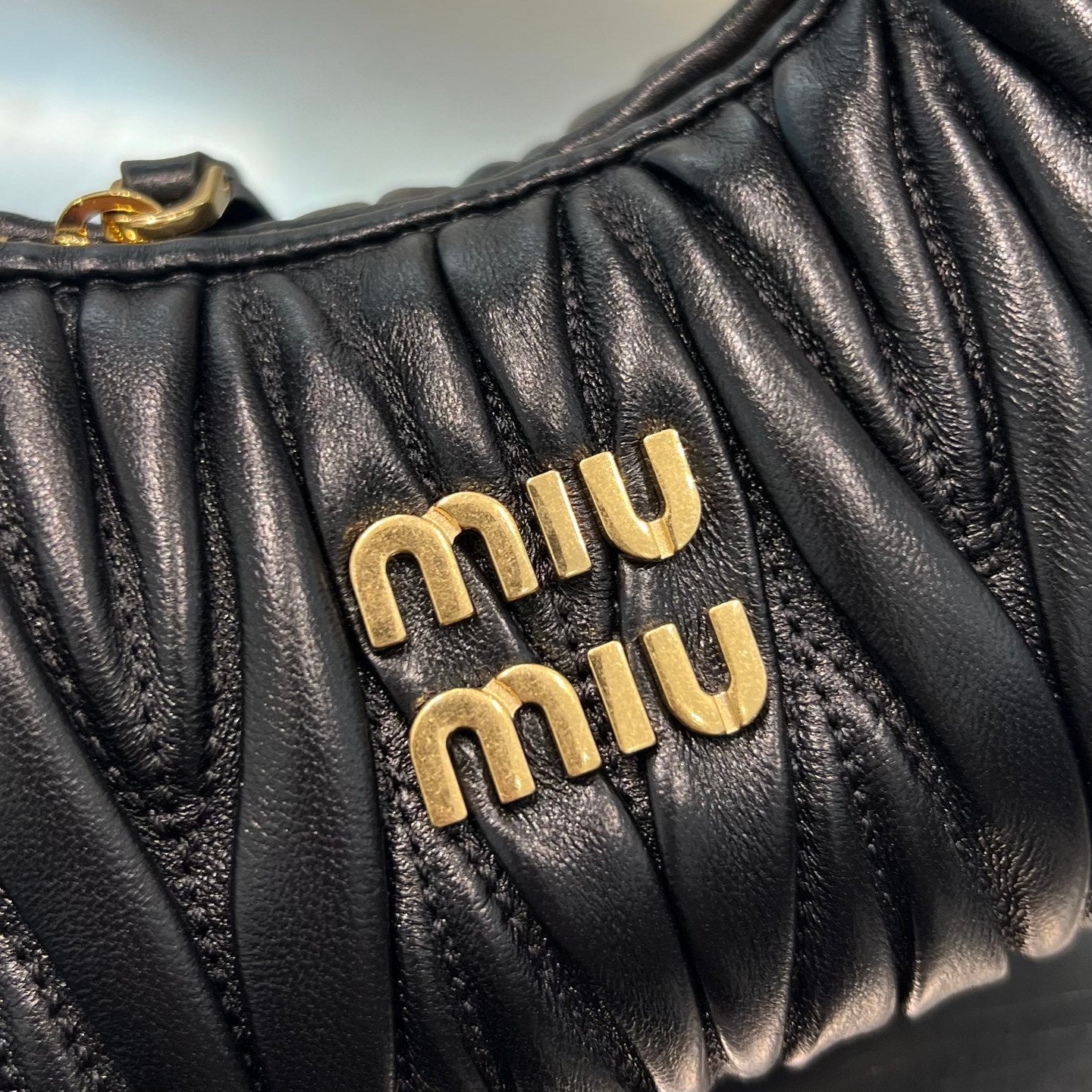 BLACK MATELASSÉ MINI HOBO SHOULDER BAG