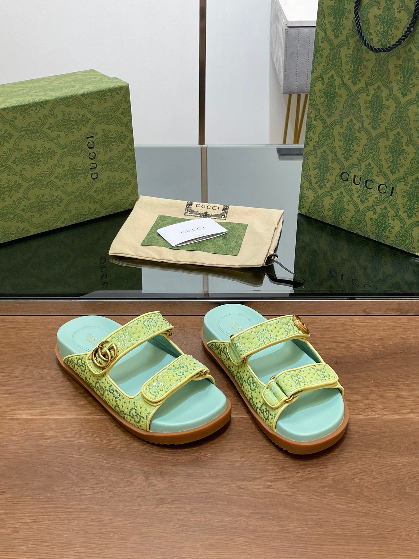 GREEN MULTI-STRAP LOGO SANDALS