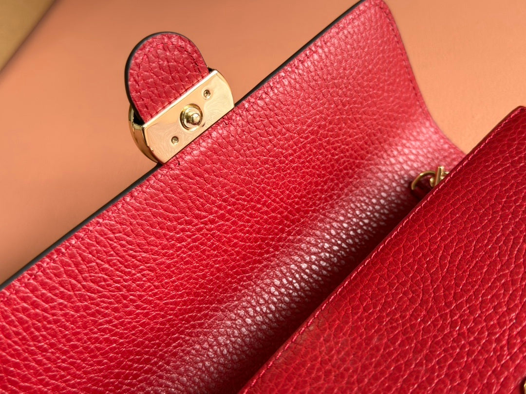 BURGUNDY LEATHER CHAIN WALLET SHOULDER BAG