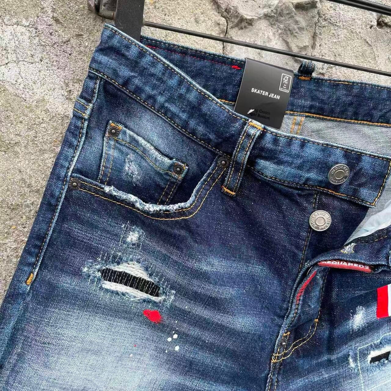 DISTRESSED PATCH DENIM SHORTS