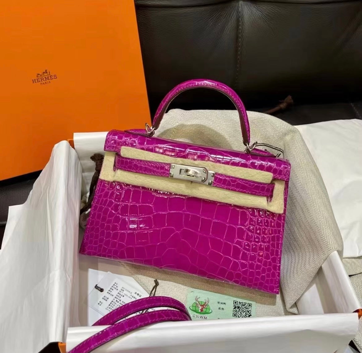 HOT PINK CROCODILE EMBOSSED MINI TOP HANDLE EVENING HANDBAG WITH GOLD HARDWARE