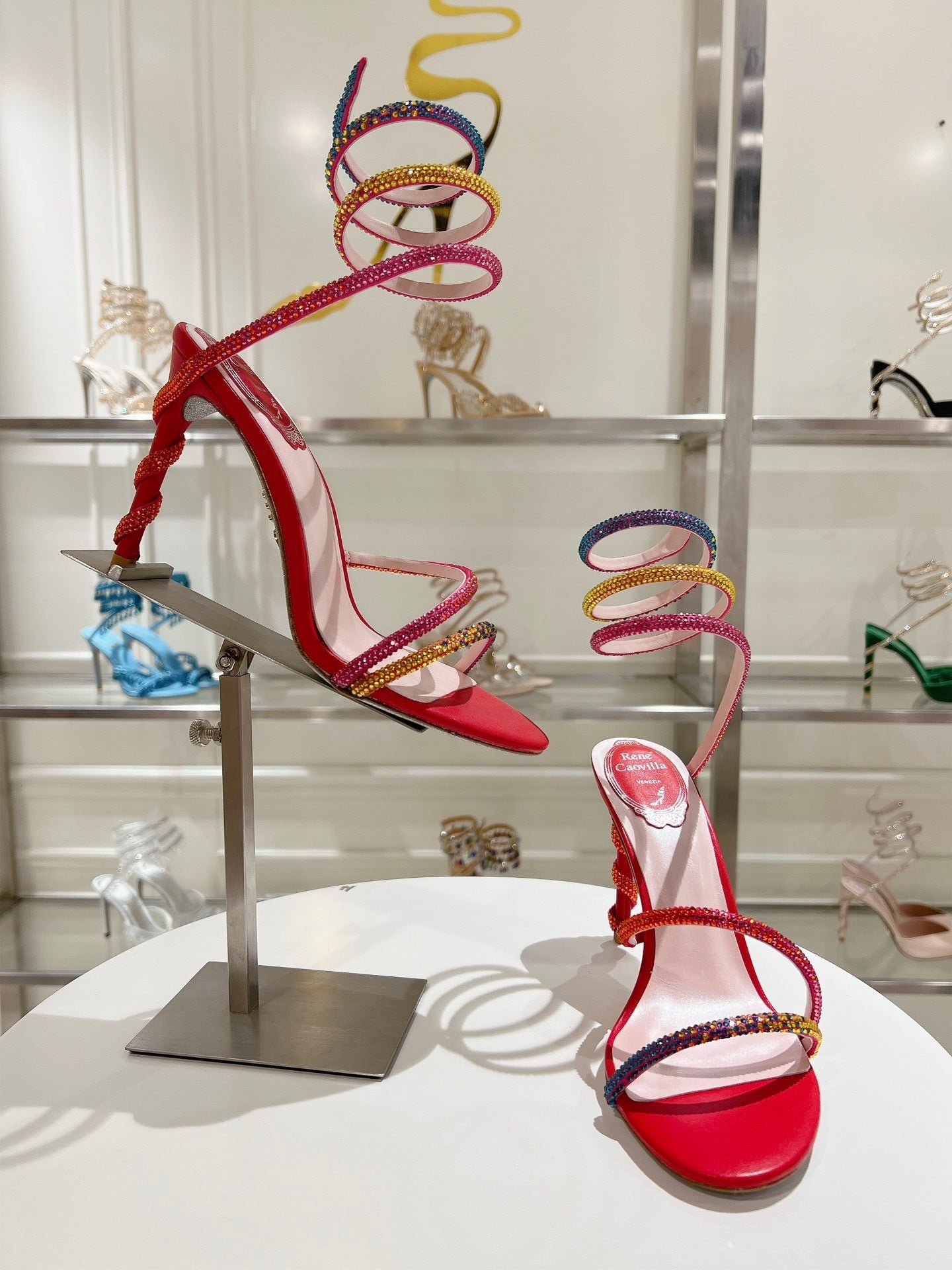 RAINBOW SPIRAL HEELS