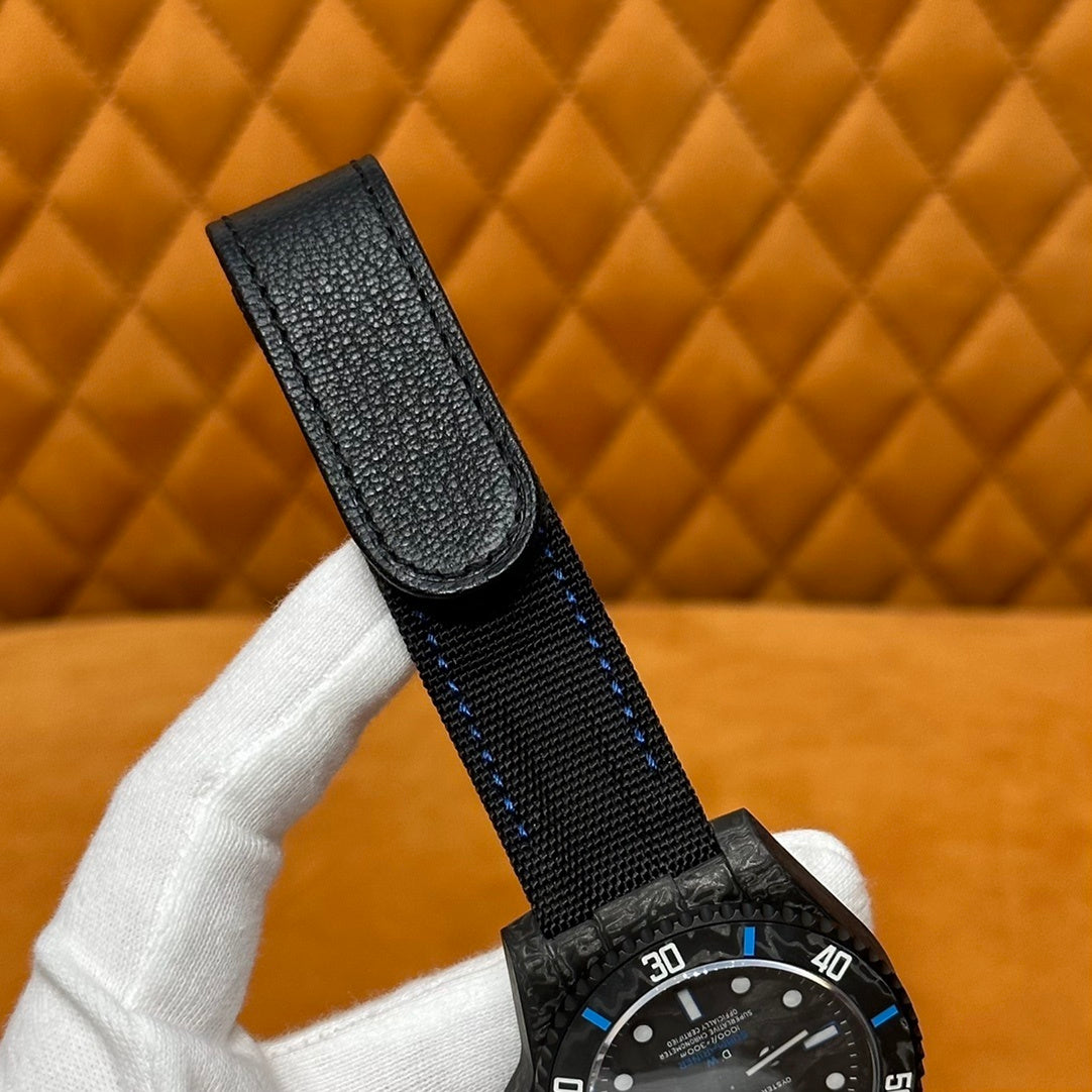 LUXURY SPORT WATCH WITH PREMIUM BOX SET