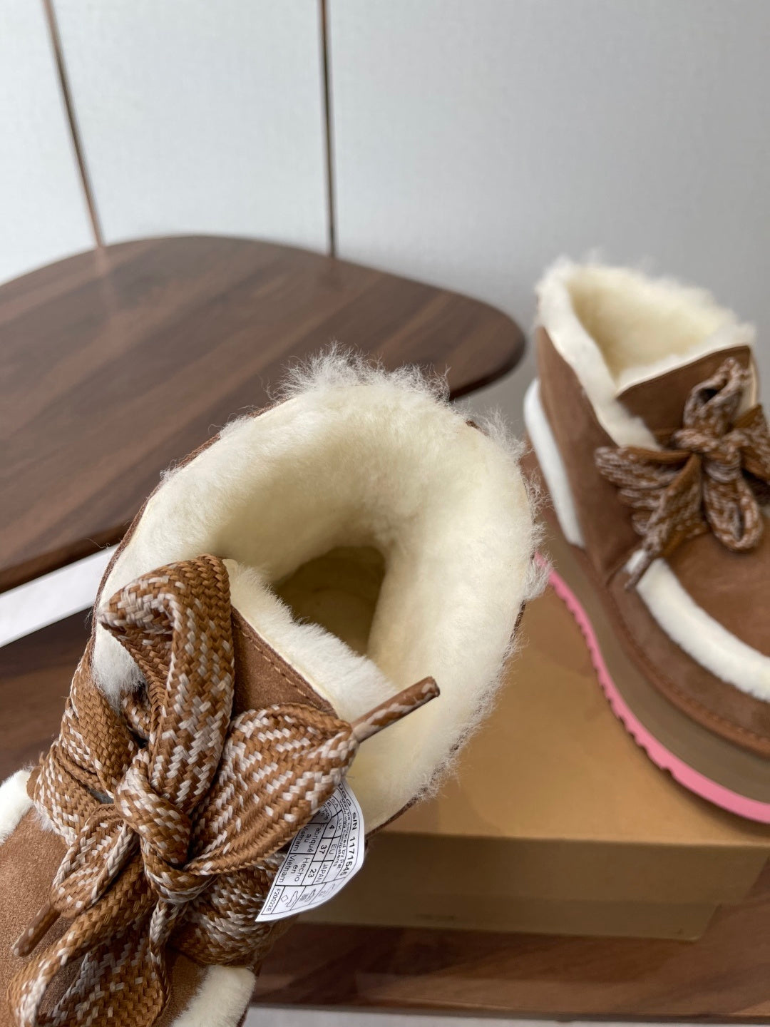 COZY PLATFORM BOOTS – BROWN