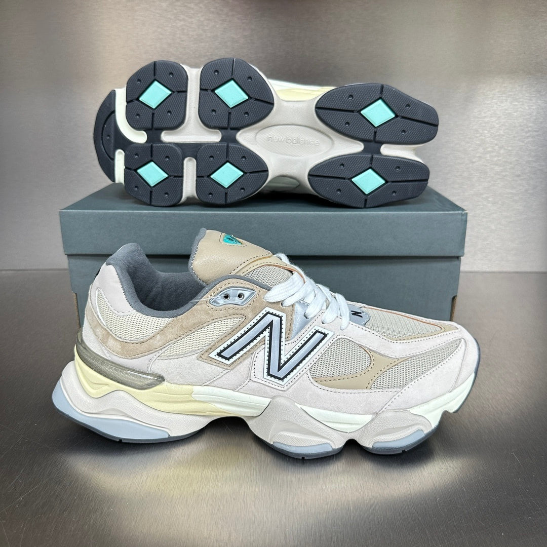 RETRO-INSPIRED COMFORT SNEAKERS WITH LAYERED DESIGN