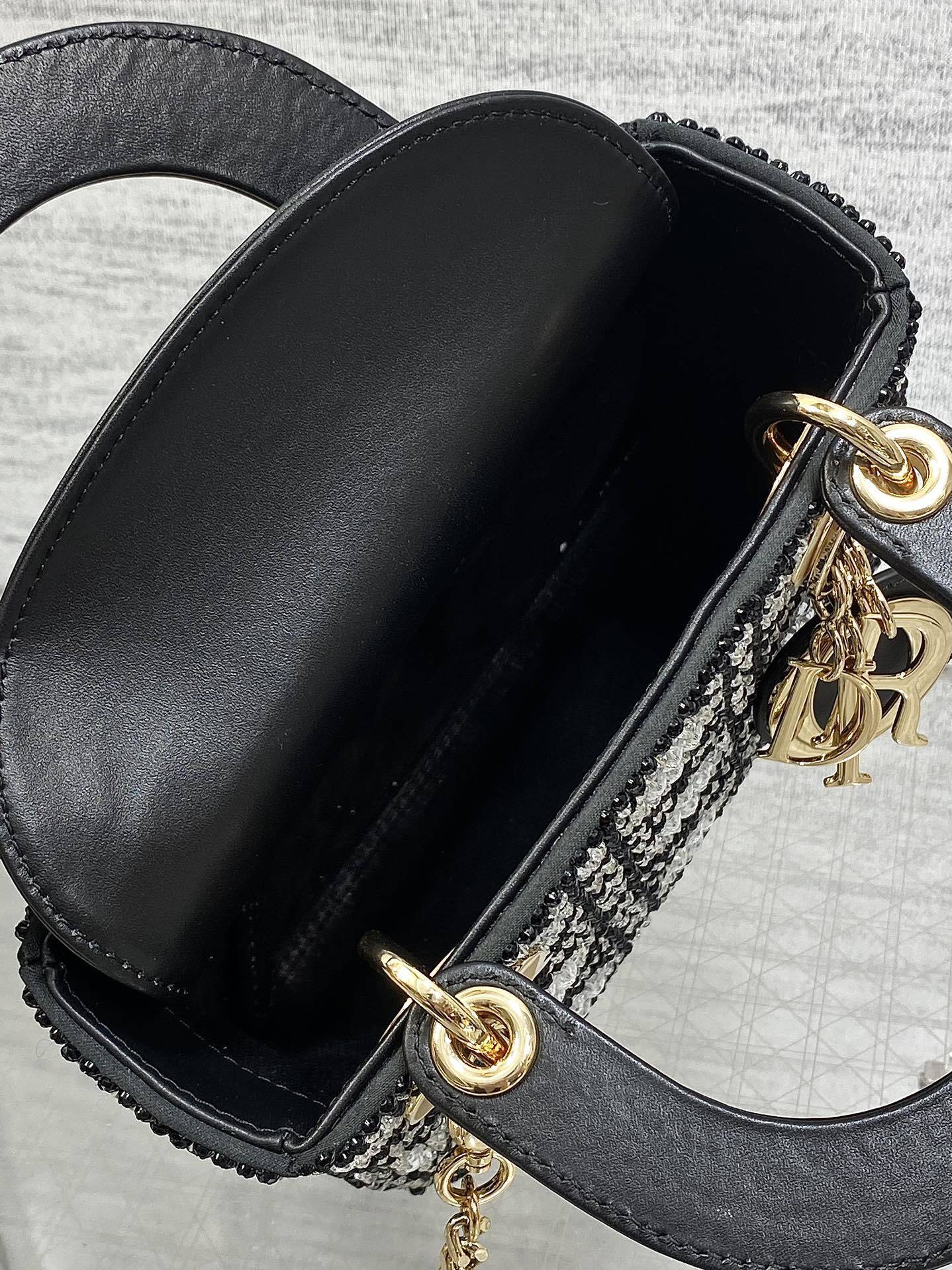 BLACK EMBELLISHED MINI TOP-HANDLE BAG WITH CHAIN STRAP