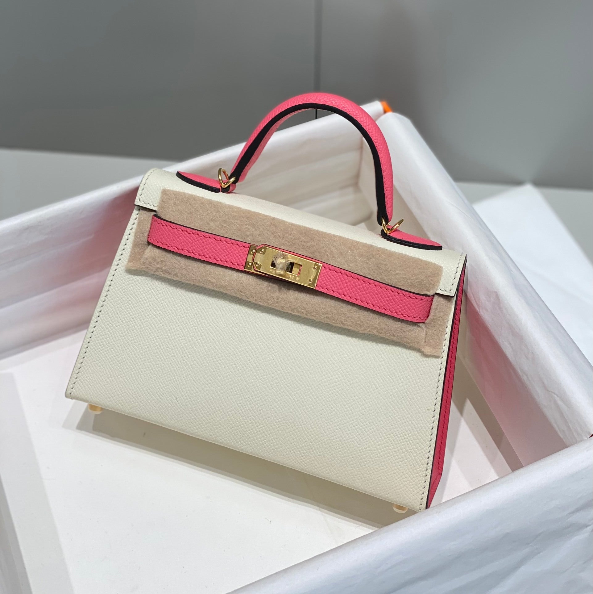 LUXURY MINI WHITE & PINK LEATHER TOP HANDLE BAG