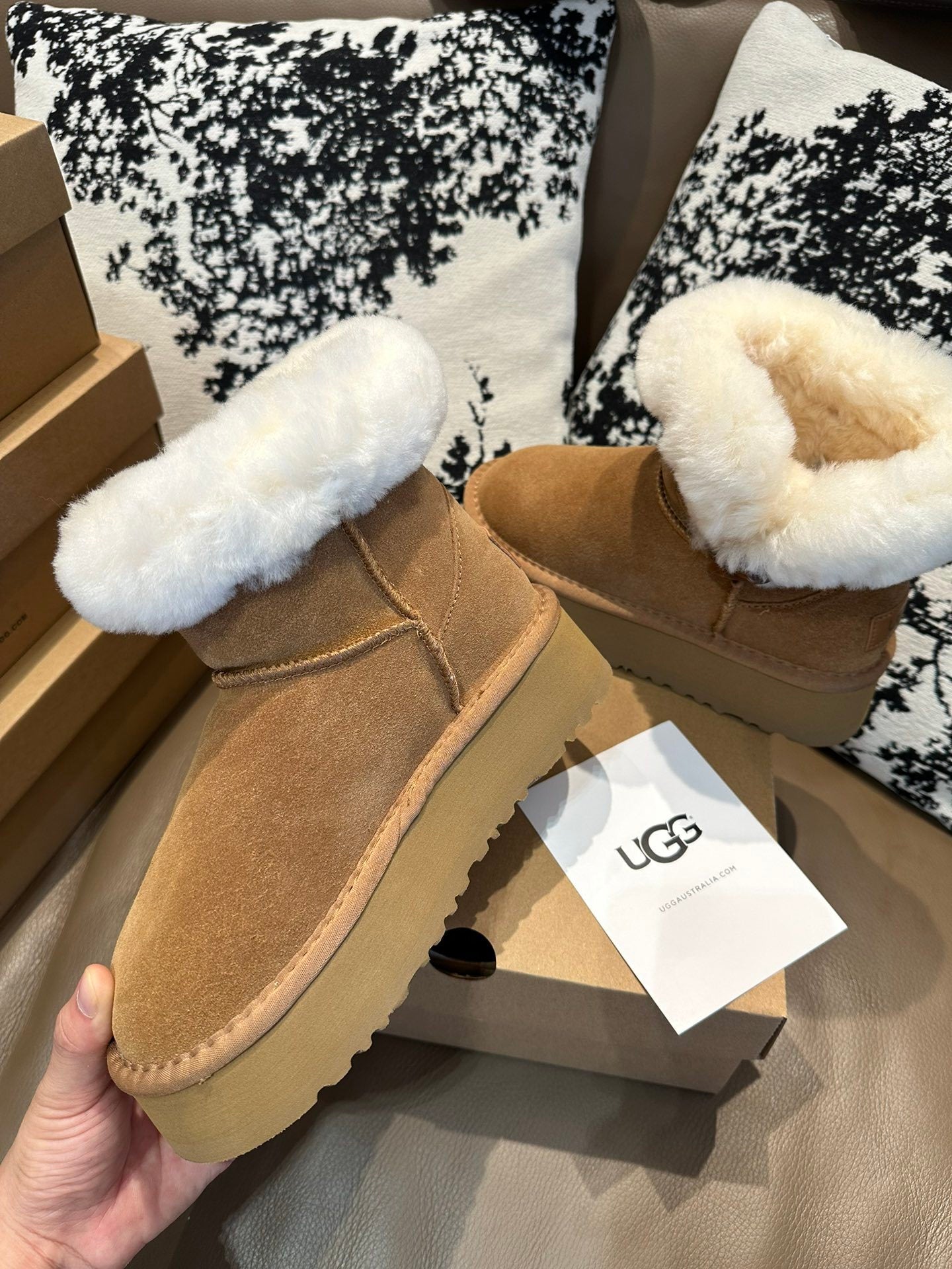 COZY FUR-LINED PLATFORM ANKLE BOOTS