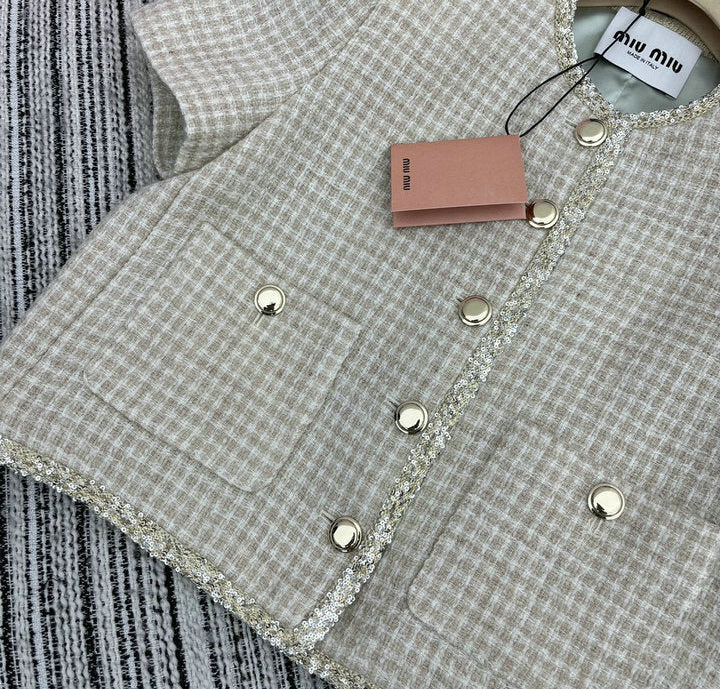 ELEGANT TWEED BUTTON