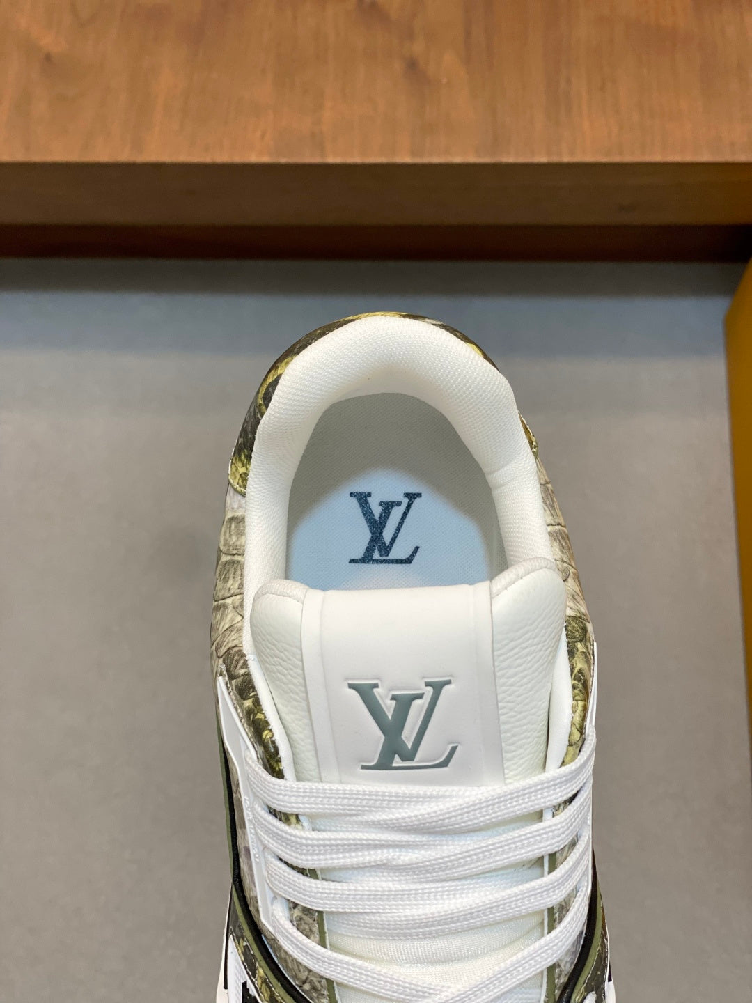 GREEN & BEIGE SNAKESKIN LOW-TOP SNEAKERS