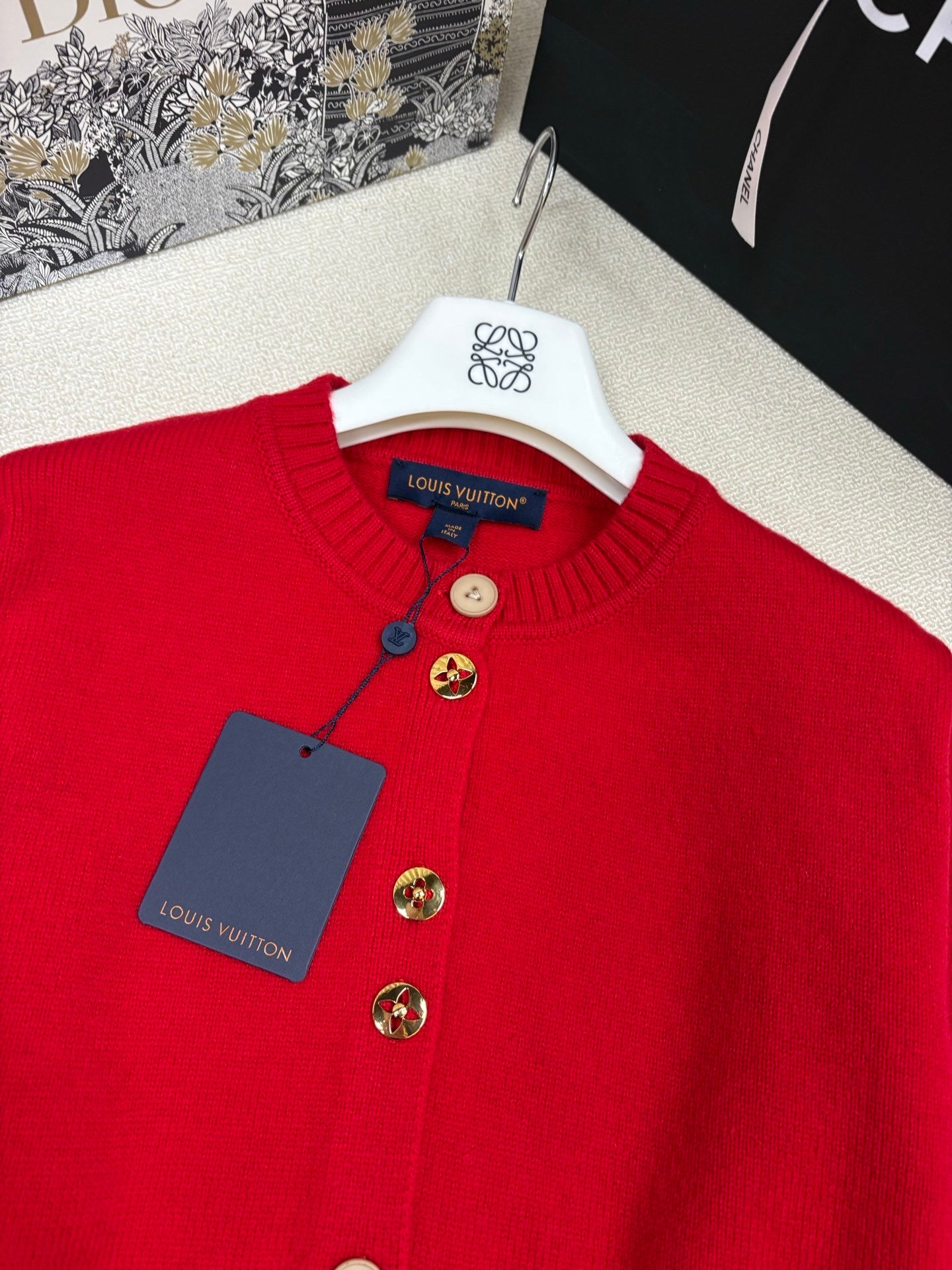 CROPPED KNIT CARDIGAN WITH DECORATIVE BUTTON FRONT