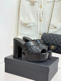 BLACK PLATFORM HEEL MULES