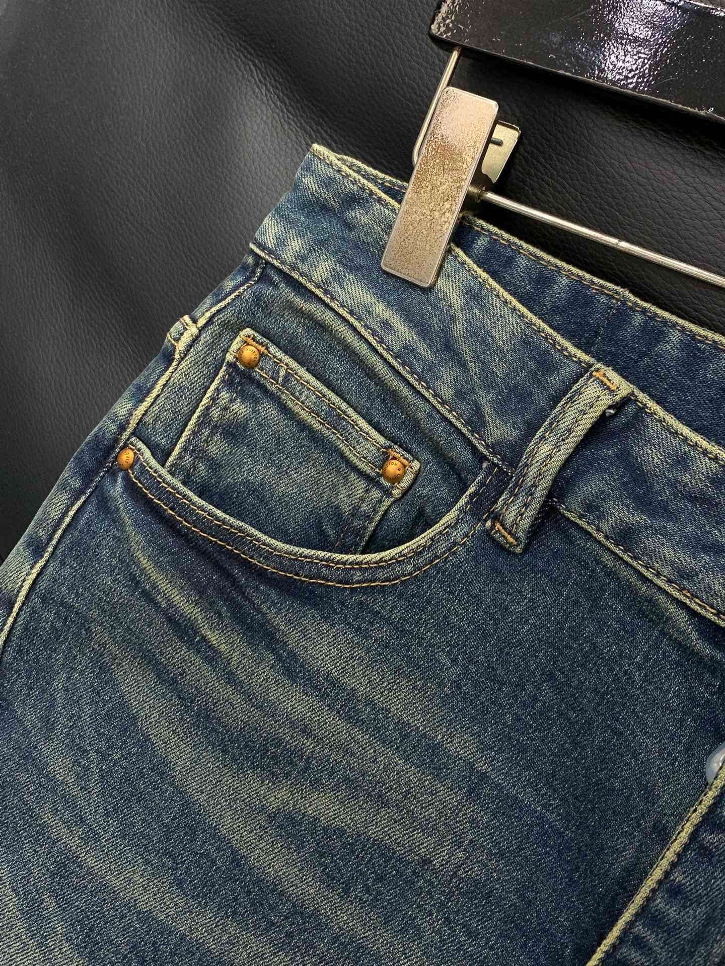 DISTRESSED SLIM-FIT GRAPHIC DENIM JEANS