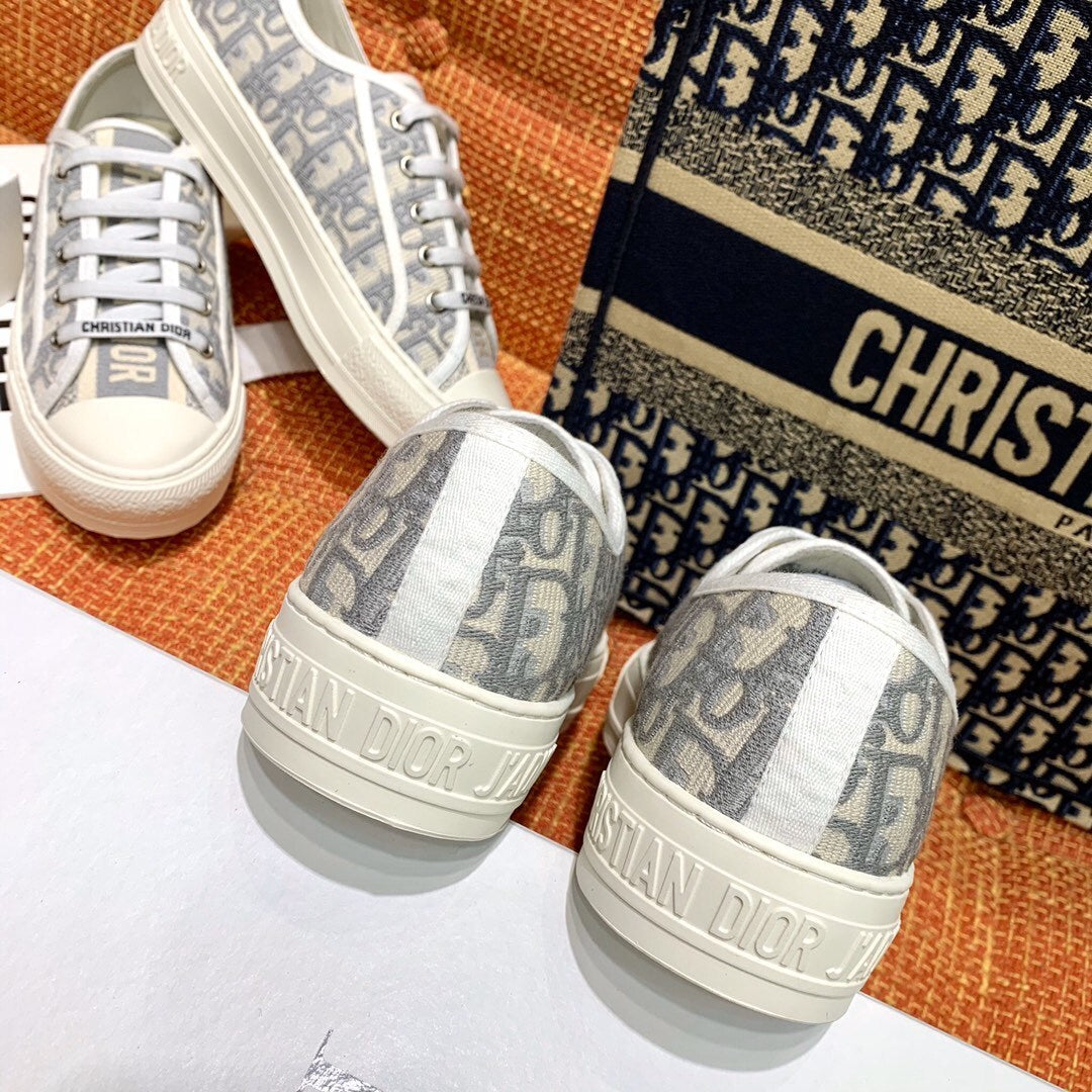 OBLIQUE PRINT LOW-TOP CANVAS SNEAKERS