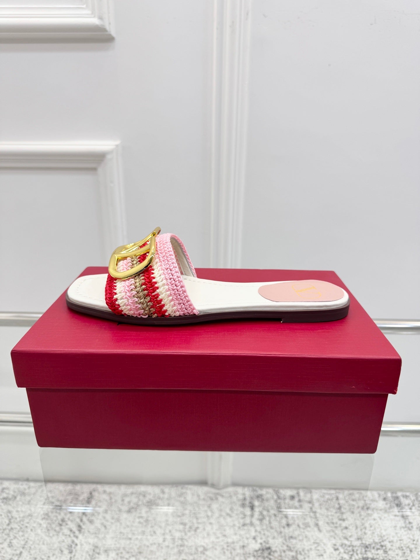 WOVEN STRAP FLAT SLIDES – PINK MULTICOLOR WITH GOLD BUCKLE