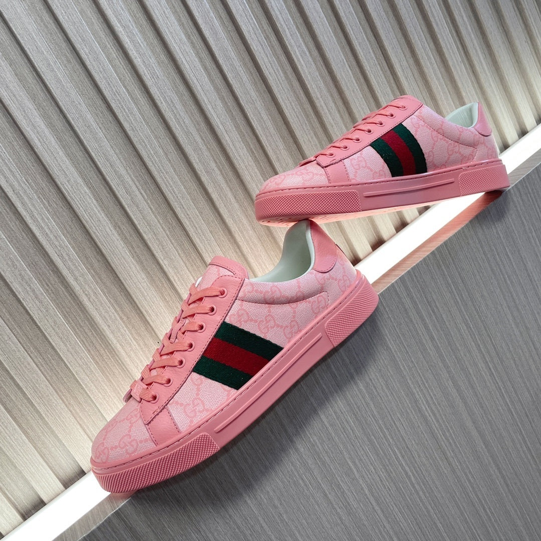 PINK STRIPE LOW-TOP SNEAKERS