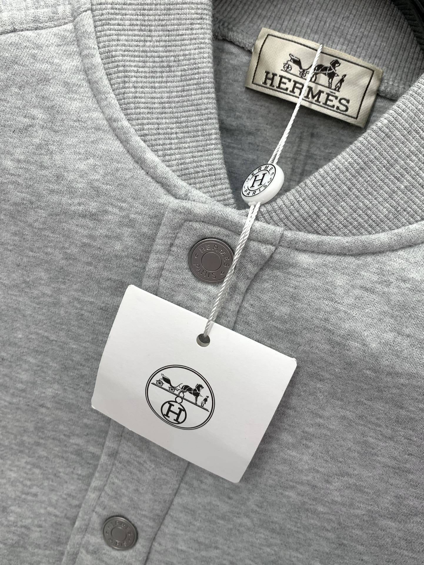 LIGHT GREY BUTTON FRONT SWEAT JACKET WITH ZIP POCKETS