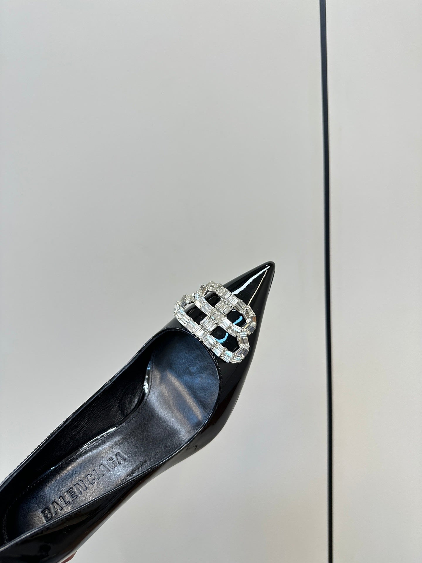 BLACK PATENT CRYSTAL POINTED HEELS