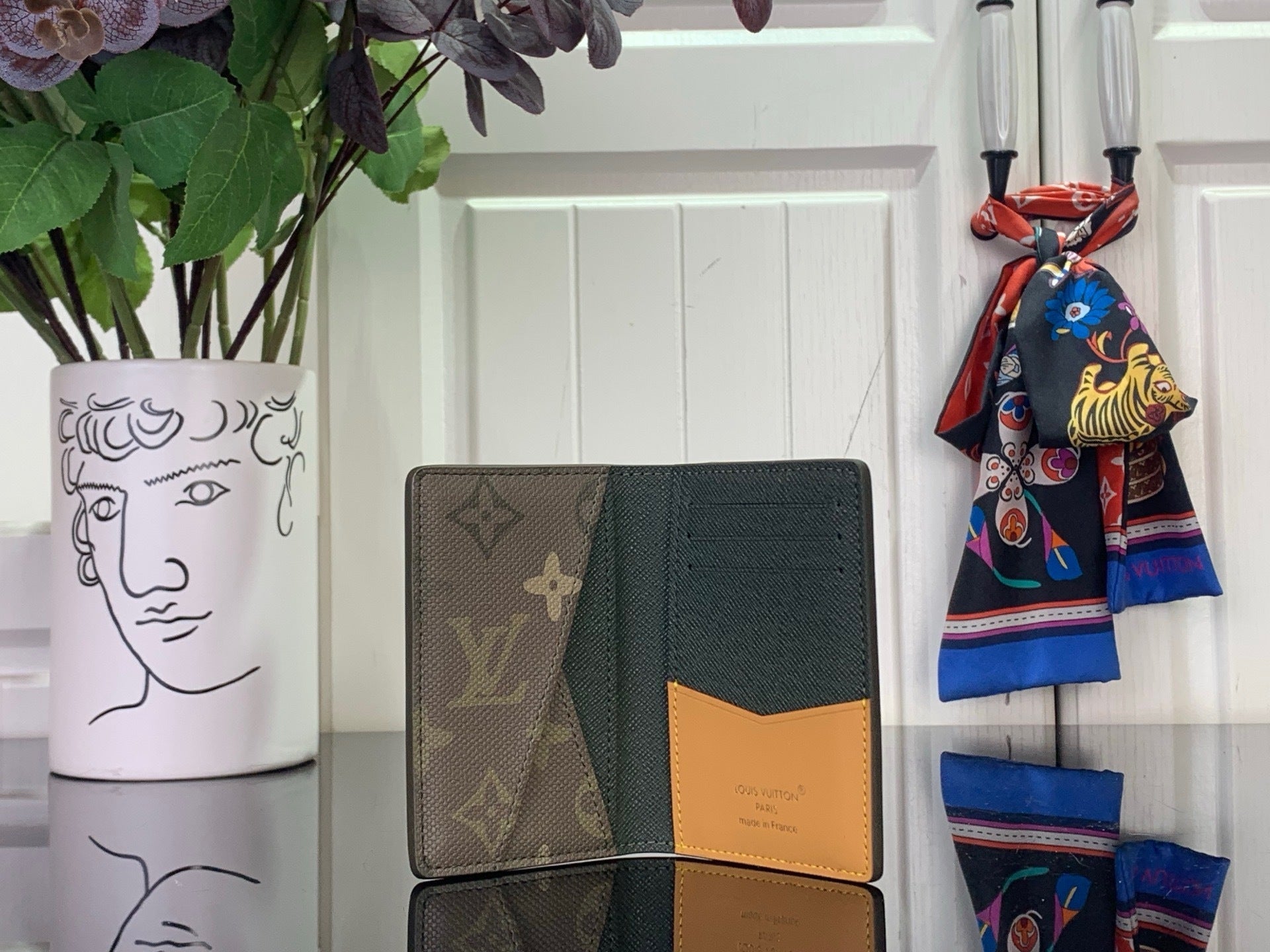 SLIM MONOGRAM WALLET