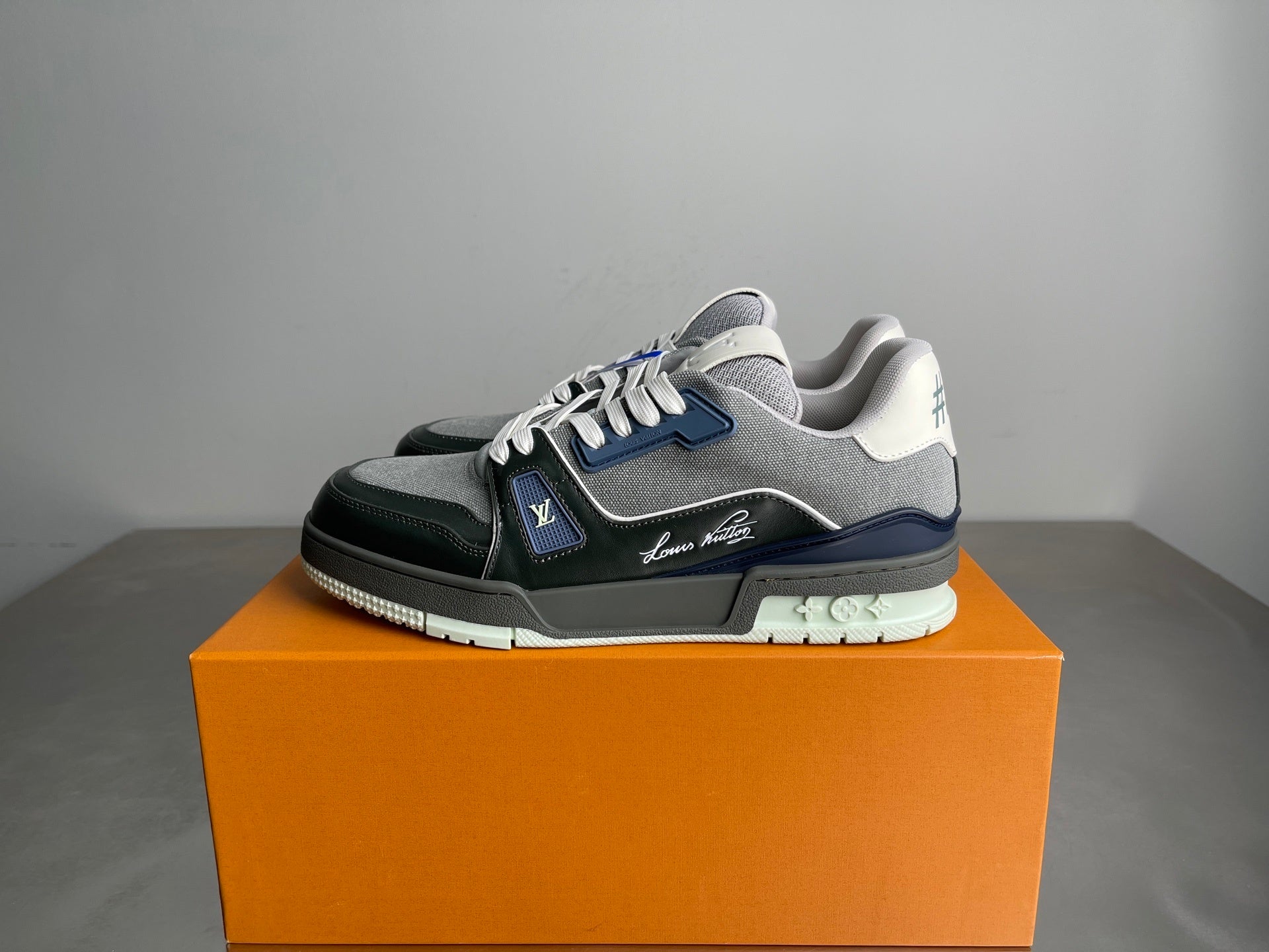 GREY AND NAVY LOW-TOP SNEAKERS WITH LAYERED DESIGN