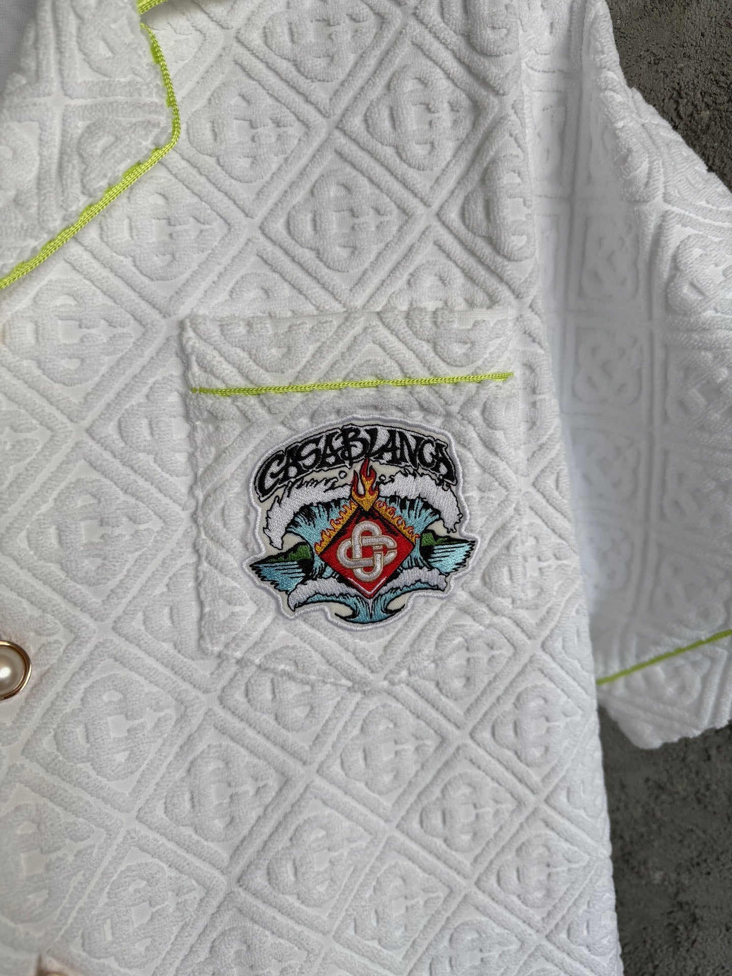 TEXTURED SHORT-SLEEVE SHIRT & SHORTS SET