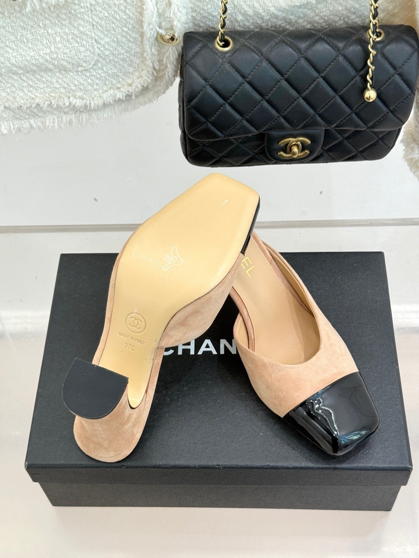 BEIGE SUEDE & BLACK PATENT CAP-TOE MULE HEELS